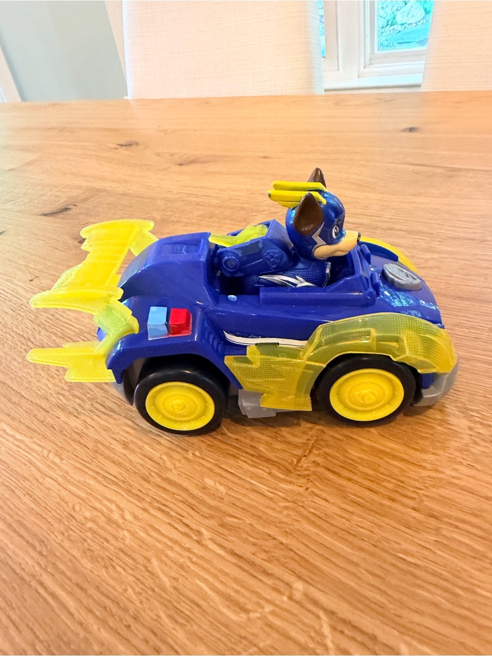 PAW Patrol Mighty Pups Super PAWs Chase’s Deluxe Vehicle + Pup